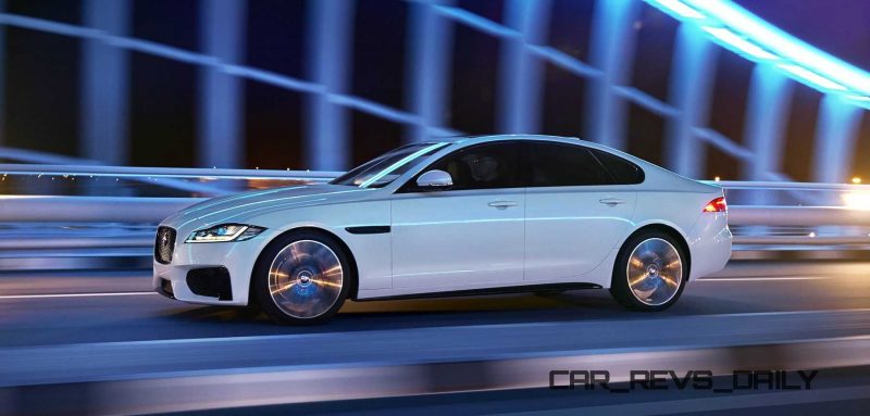 2016 Jaguar XF 33