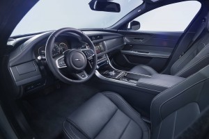 2016 Jaguar XF 7