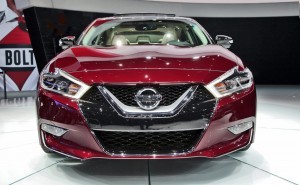 2016-Nissan-Maxima-Front-03a