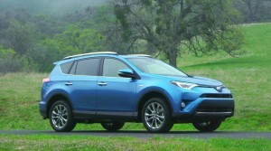 2016 Toyota RAV4 Hybrid 1