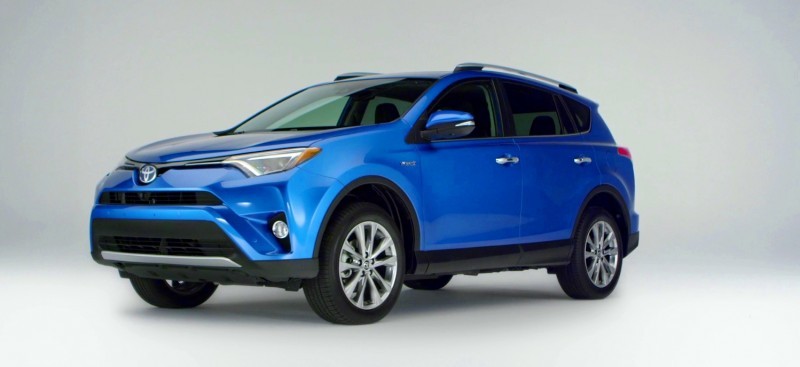 2016 Toyota RAV4 Hybrid Limited 11