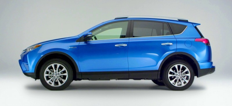 2016 Toyota RAV4 Hybrid Limited 15