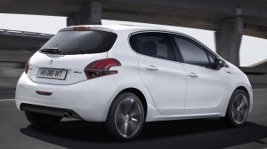 PEUGEOT_208GTLine_1502PC002