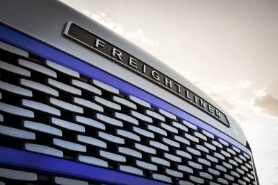 World Premiere Freightliner Inspiration Truck