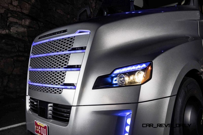 World Premiere Freightliner Inspiration Truck