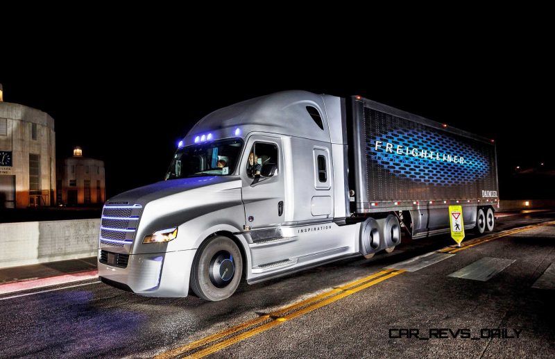 2015 Freightliner Inspiration Truck Concept 43