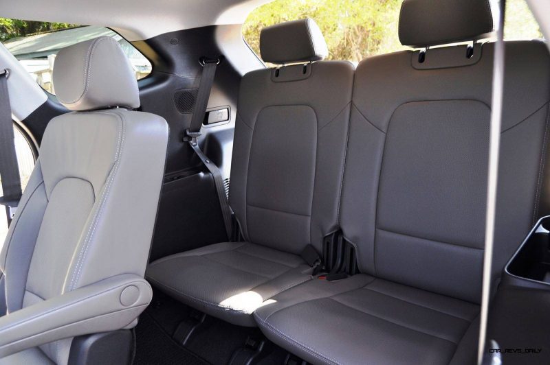 2015 Hyundai Santa Fe LWB Ultimate - Interior Photos 8