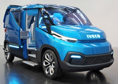 2015 IVECO Vision Concept Van 15