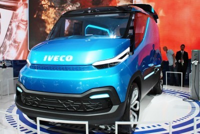 2015 IVECO Vision Concept Van 19