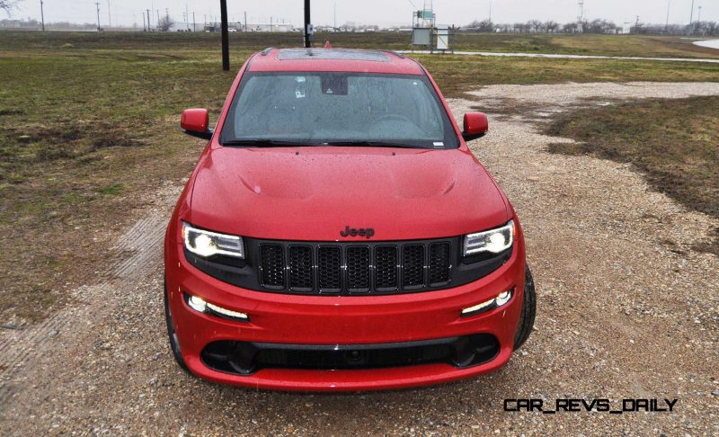 2015 Jeep Grand Cherokee SRT  23