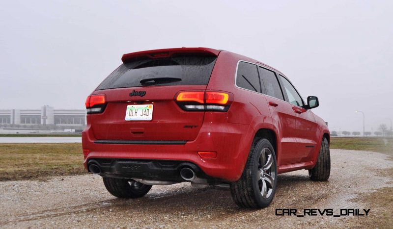 2015 Jeep Grand Cherokee SRT  34