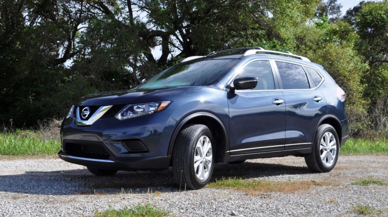 2015 Nissan Rogue SV 14