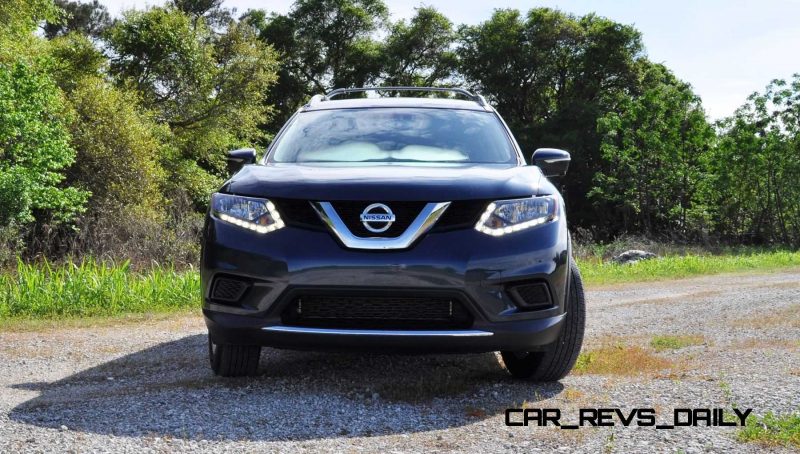 2015 Nissan Rogue SV 16