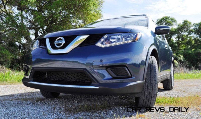 2015 Nissan Rogue SV 17