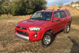 2015 Toyota 4Runner  24