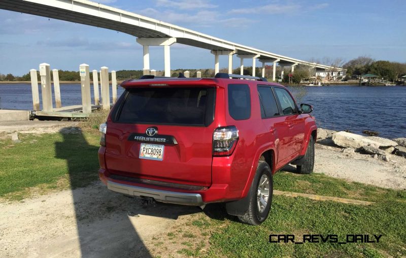 2015 Toyota 4Runner  43