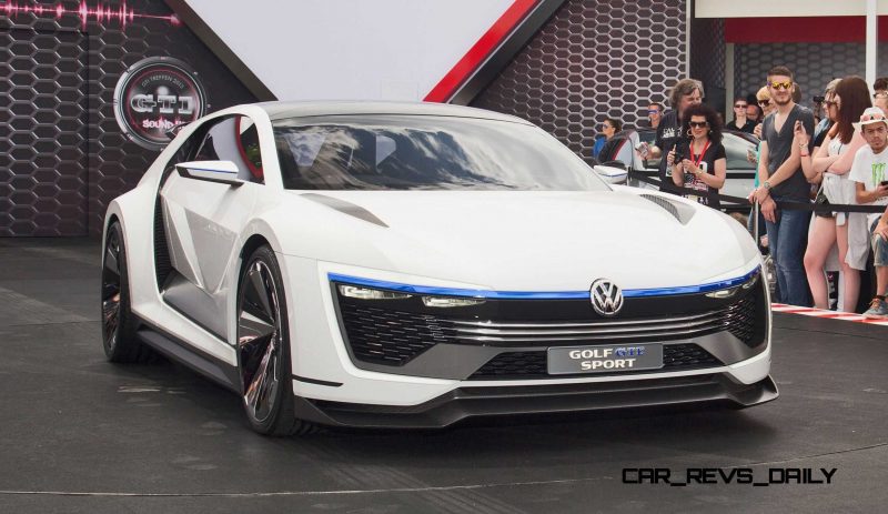 2015 VW Golf GTE Sport Concept 3