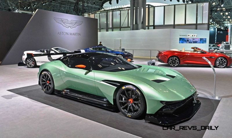 2016 Aston Martin VULCAN 1