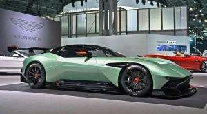 2016 Aston Martin VULCAN 2