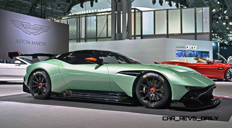 2016 Aston Martin VULCAN 2