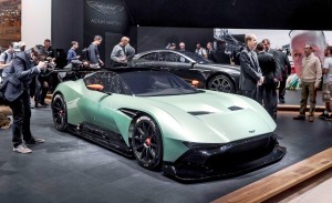 2016 Aston Martin VULCAN 31