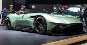 2016 Aston Martin VULCAN 38