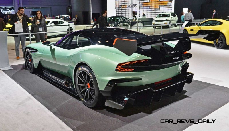 2016 Aston Martin VULCAN 5