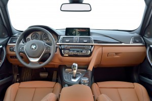 2016 BMW 3 Series 24