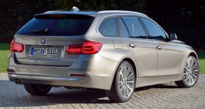 2016 BMW 3 Series 25