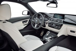 2016 BMW 3 Series Interiors 15