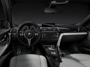 2016 BMW 3 Series Interiors 29