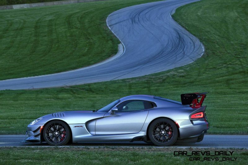 2016 Dodge Viper ACR