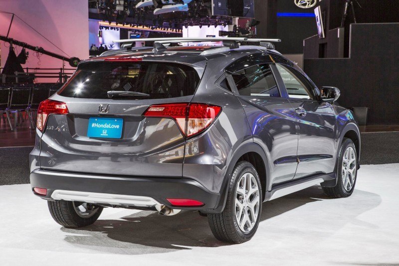 Accessorized 2016 HR-V at the 2015 NAIAS