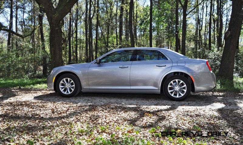 Road Test Review - 2015 Chrysler 300 Limited 10