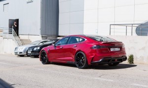 Tesla Model S by LARTE Design 38