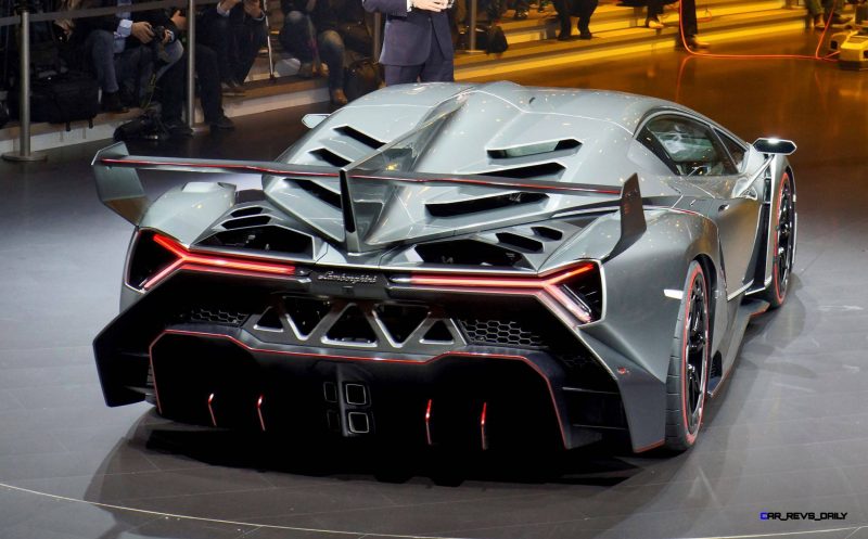 2013 Lamborghini VENENO Coupe 15