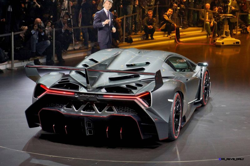 2013 Lamborghini VENENO Coupe 21