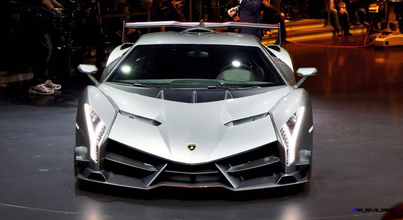 2013 Lamborghini VENENO Coupe 28