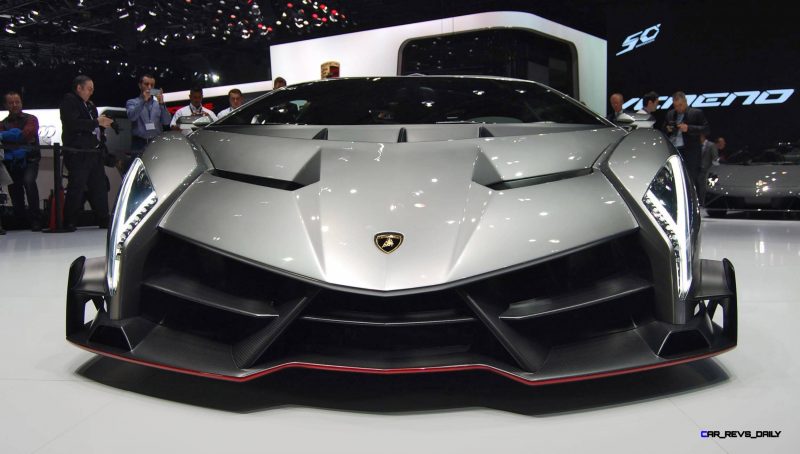 2013 Lamborghini VENENO Coupe 37