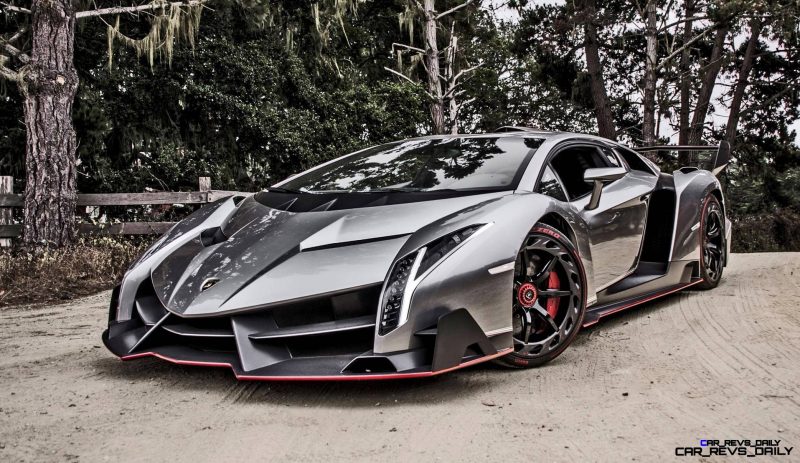 2013 Lamborghini VENENO Coupe 39