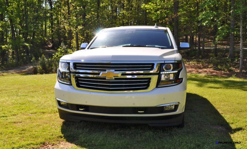 2015 Chevrolet Suburban LTZ 4WD White Diamond Tricoat 1