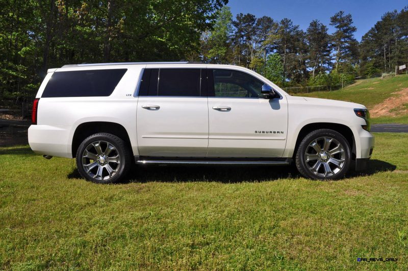 2015 Chevrolet Suburban LTZ 4WD White Diamond Tricoat 11