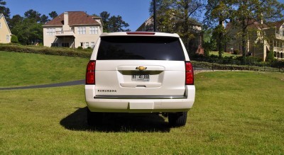 2015 Chevrolet Suburban LTZ 4WD White Diamond Tricoat 23