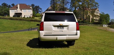 2015 Chevrolet Suburban LTZ 4WD White Diamond Tricoat 24