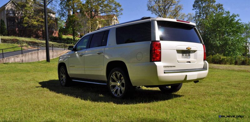 2015 Chevrolet Suburban LTZ 4WD White Diamond Tricoat 28