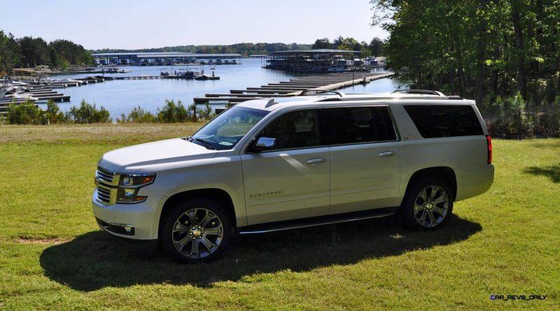 2015 Chevrolet Suburban LTZ 4WD White Diamond Tricoat 33