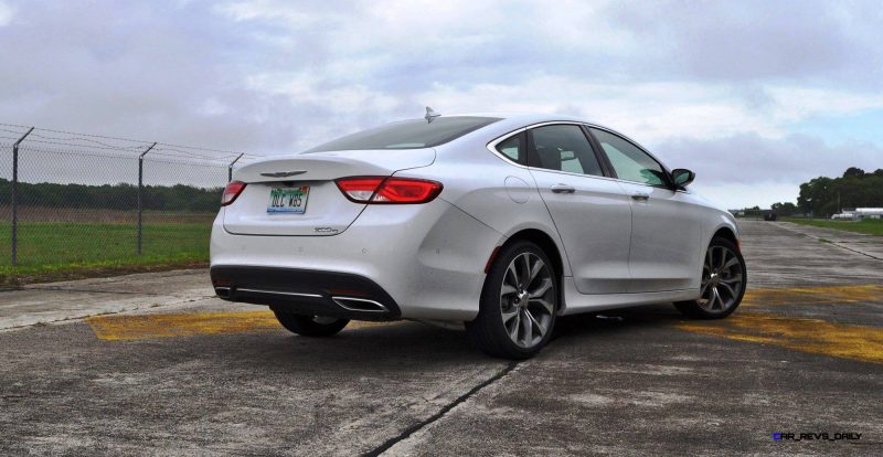 2015 Chrysler 200C V6 12