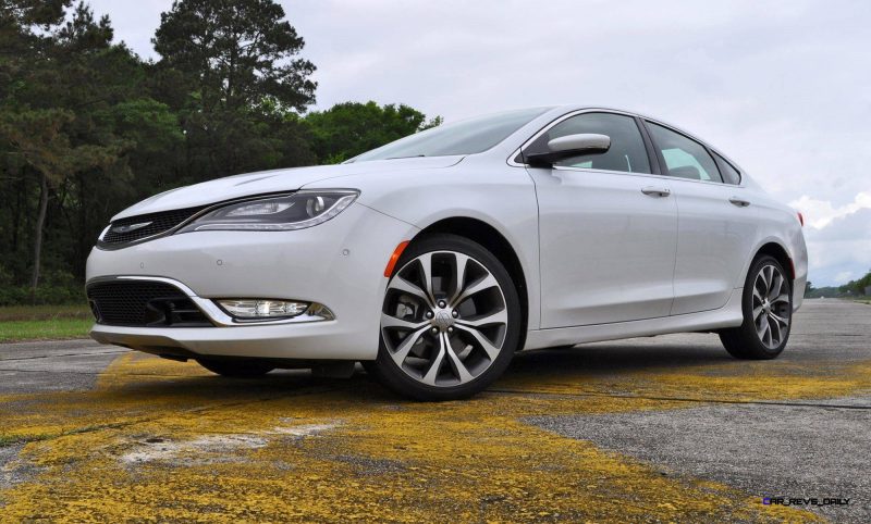 2015 Chrysler 200C V6 21