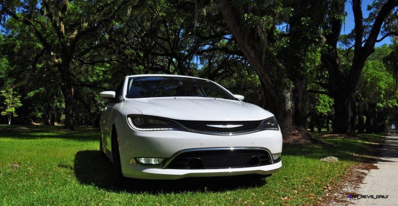 2015 Chrysler 200C V6 61