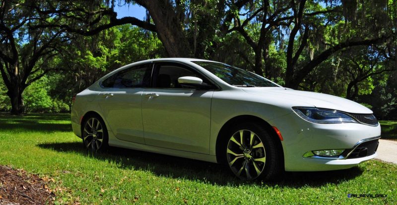 2015 Chrysler 200C V6 64